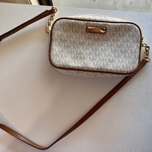 Michael Kors Cross Body